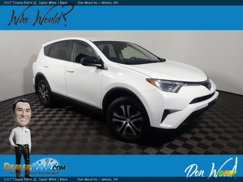 2017 Toyota RAV4 LE Super White / Black Photo #1