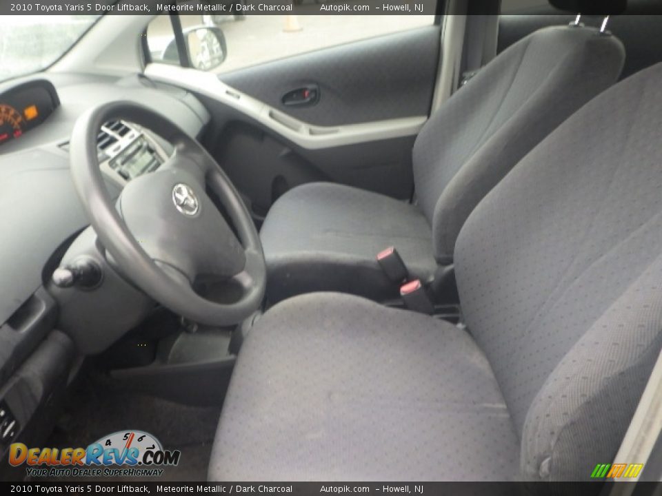 2010 Toyota Yaris 5 Door Liftback Meteorite Metallic / Dark Charcoal Photo #7