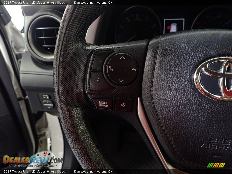 2017 Toyota RAV4 LE Super White / Black Photo #29