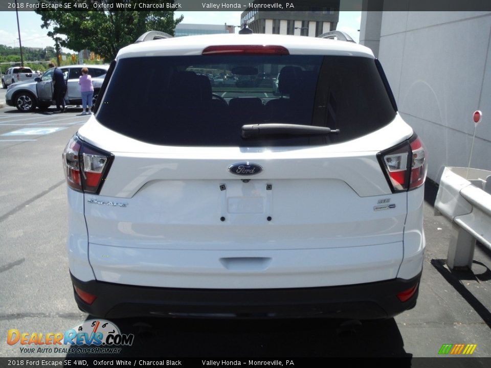 2018 Ford Escape SE 4WD Oxford White / Charcoal Black Photo #8