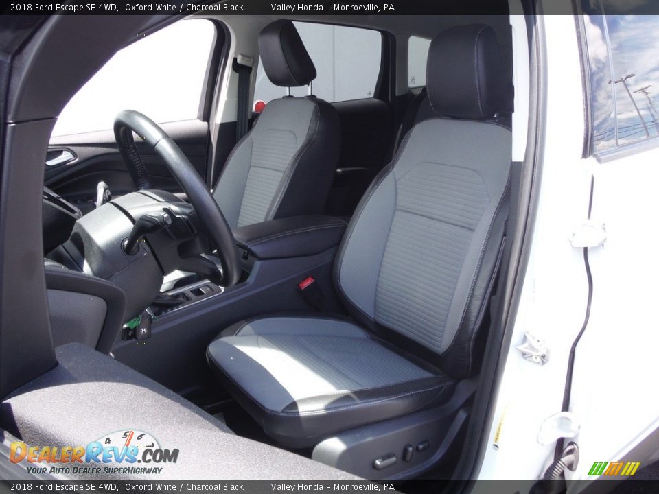 2018 Ford Escape SE 4WD Oxford White / Charcoal Black Photo #12