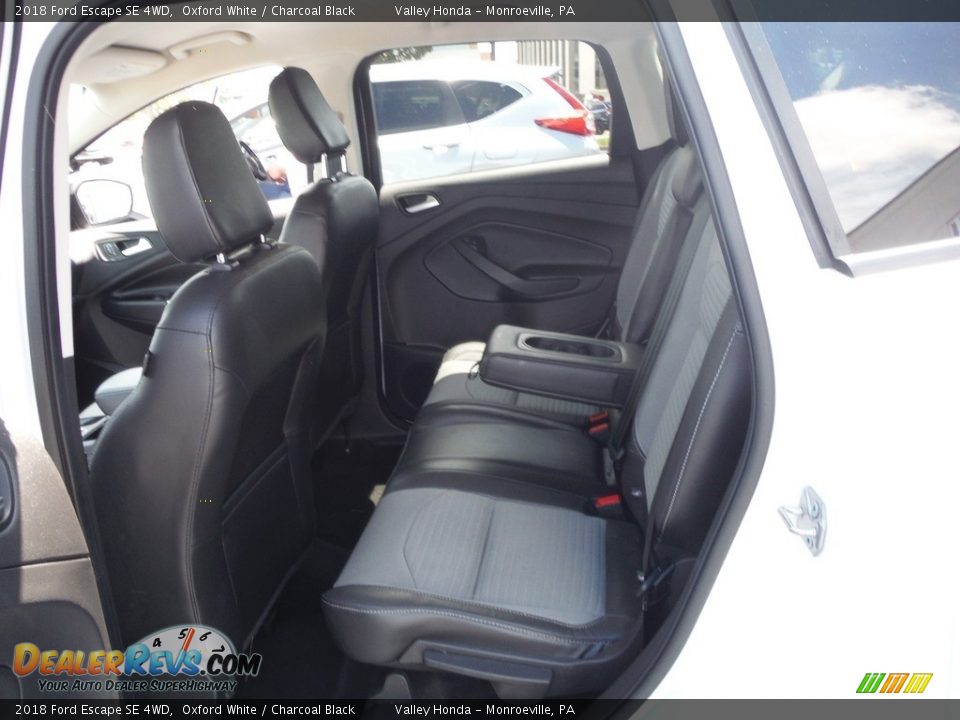 2018 Ford Escape SE 4WD Oxford White / Charcoal Black Photo #25