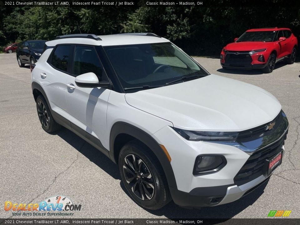 2021 Chevrolet TrailBlazer LT AWD Iridescent Pearl Tricoat / Jet Black Photo #4