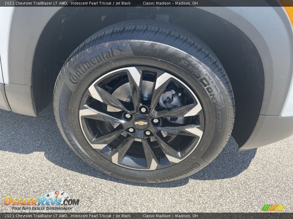 2021 Chevrolet TrailBlazer LT AWD Iridescent Pearl Tricoat / Jet Black Photo #5