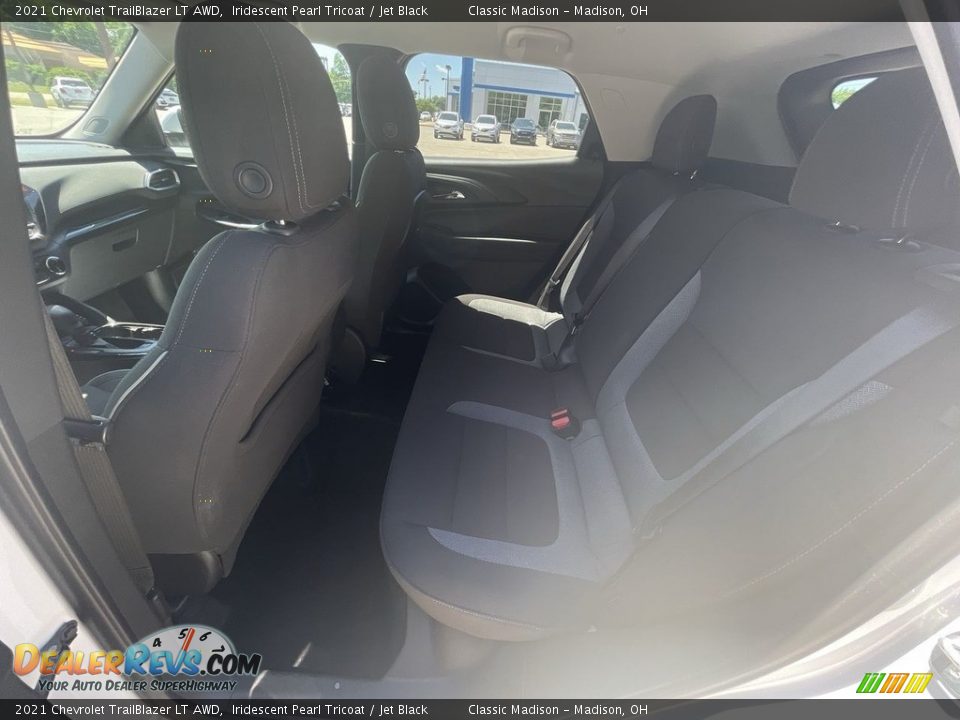 2021 Chevrolet TrailBlazer LT AWD Iridescent Pearl Tricoat / Jet Black Photo #16