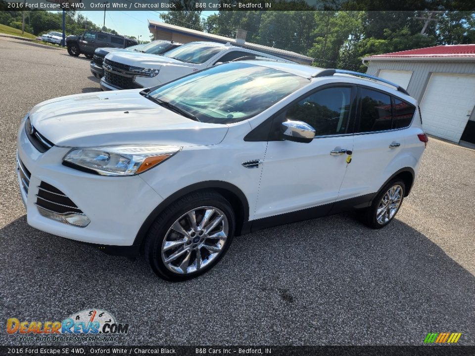 2016 Ford Escape SE 4WD Oxford White / Charcoal Black Photo #1