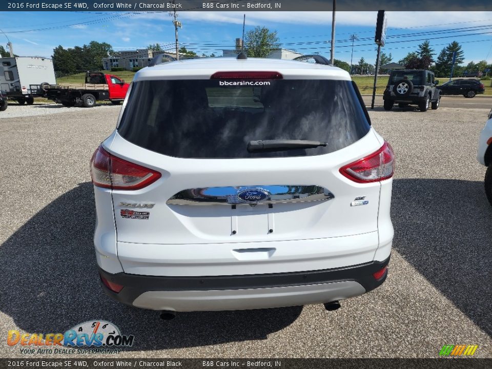 2016 Ford Escape SE 4WD Oxford White / Charcoal Black Photo #4