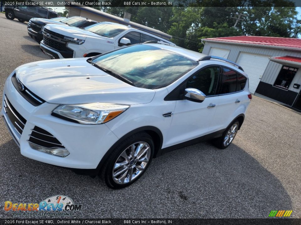 2016 Ford Escape SE 4WD Oxford White / Charcoal Black Photo #30