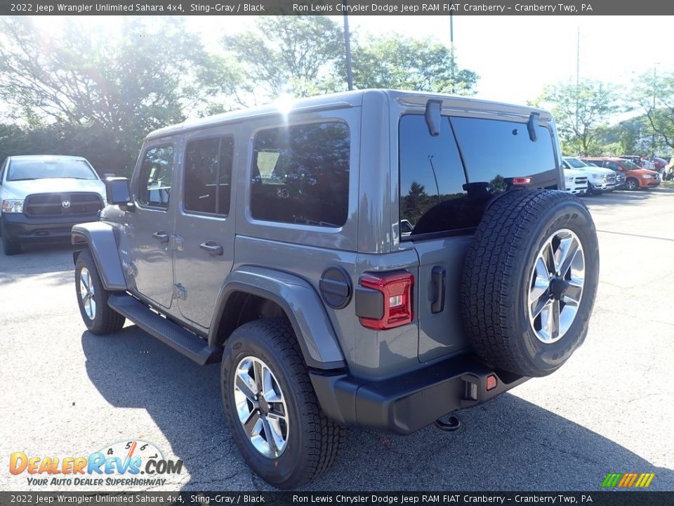 2022 Jeep Wrangler Unlimited Sahara 4x4 Sting-Gray / Black Photo #7