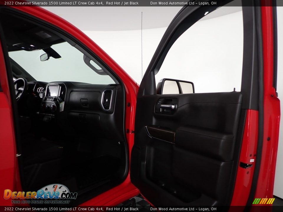 2022 Chevrolet Silverado 1500 Limited LT Crew Cab 4x4 Red Hot / Jet Black Photo #26