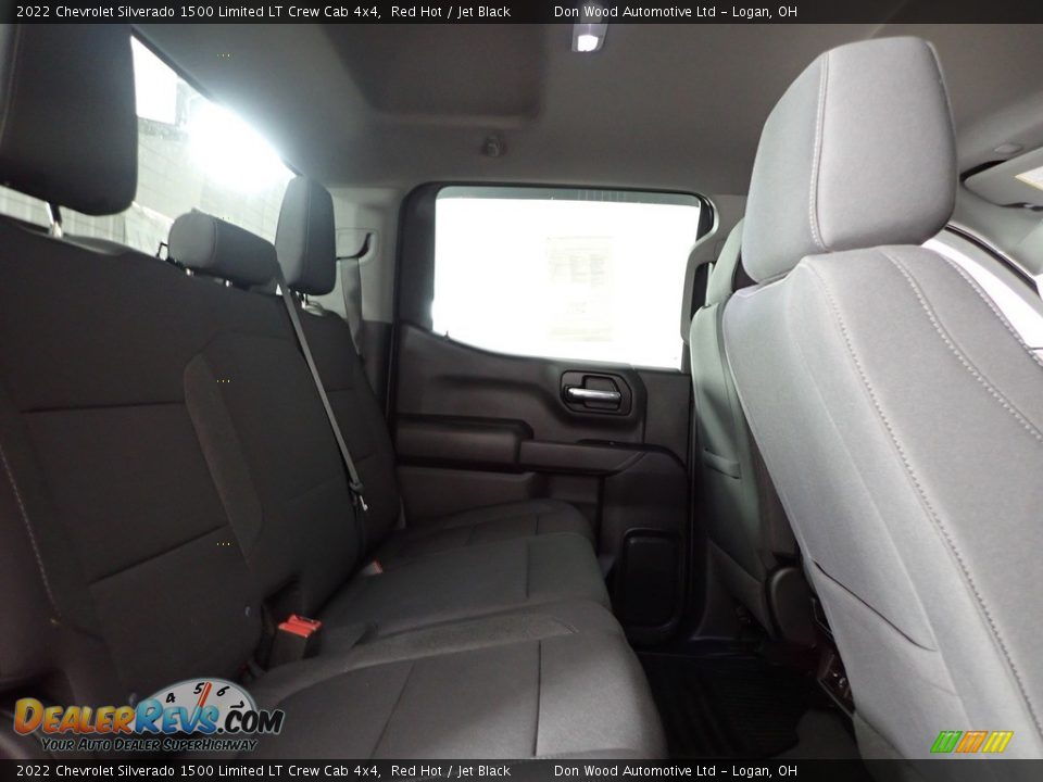 2022 Chevrolet Silverado 1500 Limited LT Crew Cab 4x4 Red Hot / Jet Black Photo #29