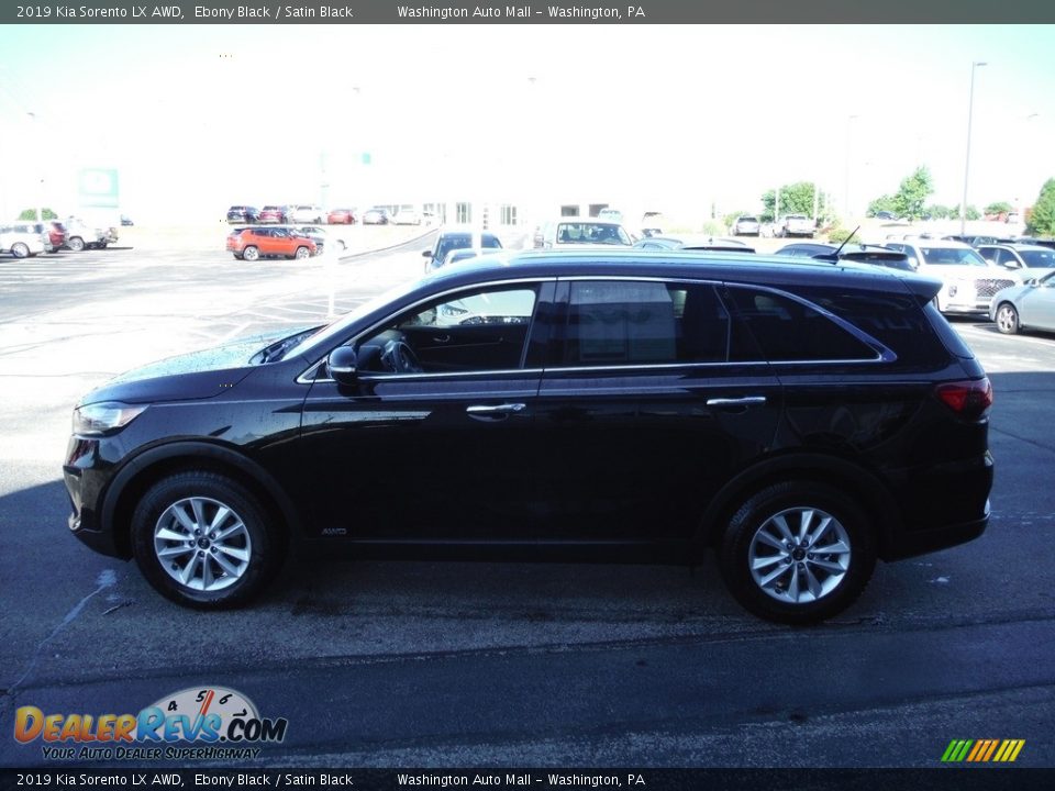 2019 Kia Sorento LX AWD Ebony Black / Satin Black Photo #7