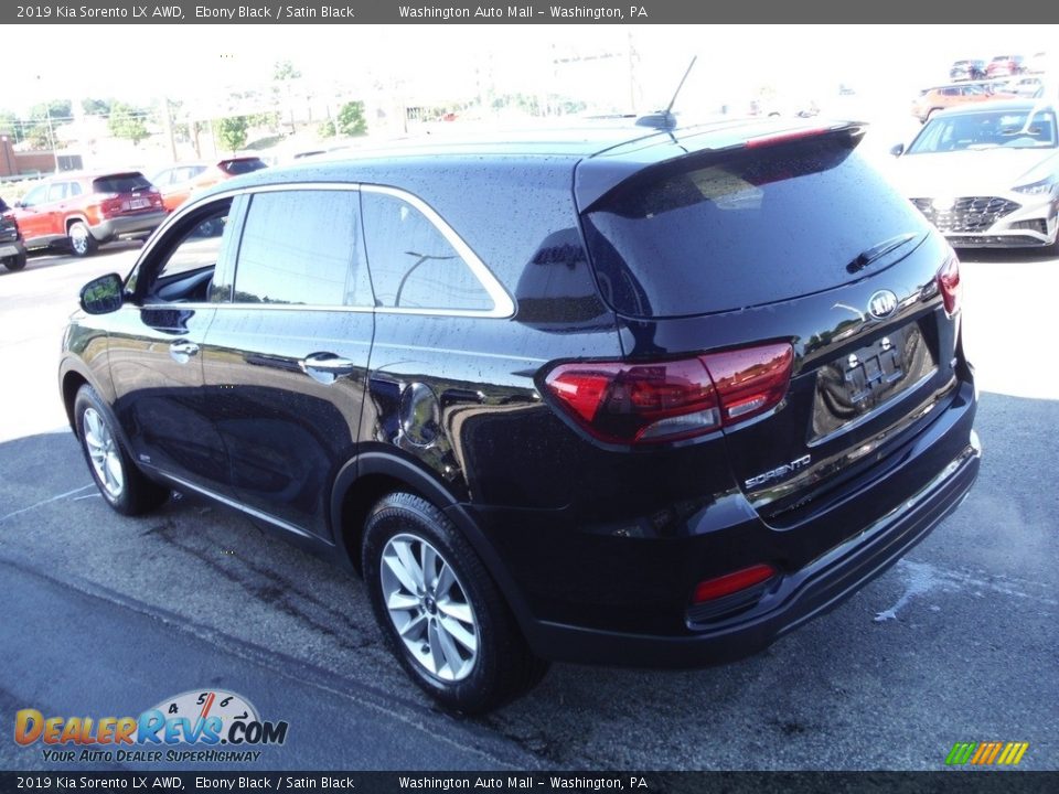 2019 Kia Sorento LX AWD Ebony Black / Satin Black Photo #8