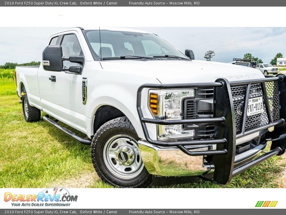 2019 Ford F250 Super Duty XL Crew Cab Oxford White / Camel Photo #1