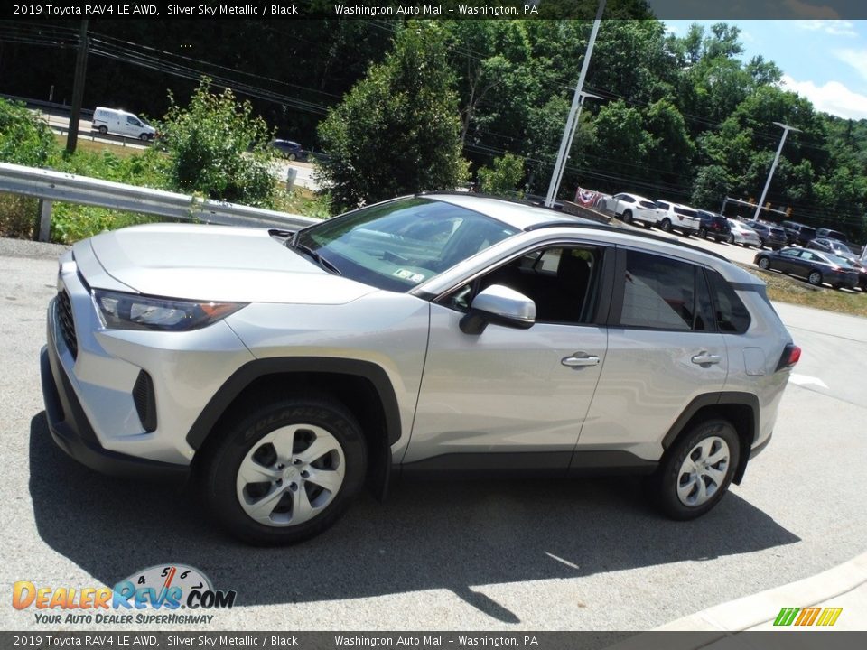 2019 Toyota RAV4 LE AWD Silver Sky Metallic / Black Photo #6