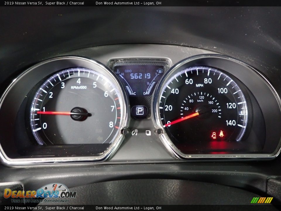 2019 Nissan Versa SV Super Black / Charcoal Photo #17