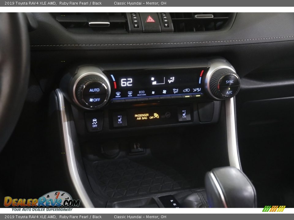 2019 Toyota RAV4 XLE AWD Ruby Flare Pearl / Black Photo #12