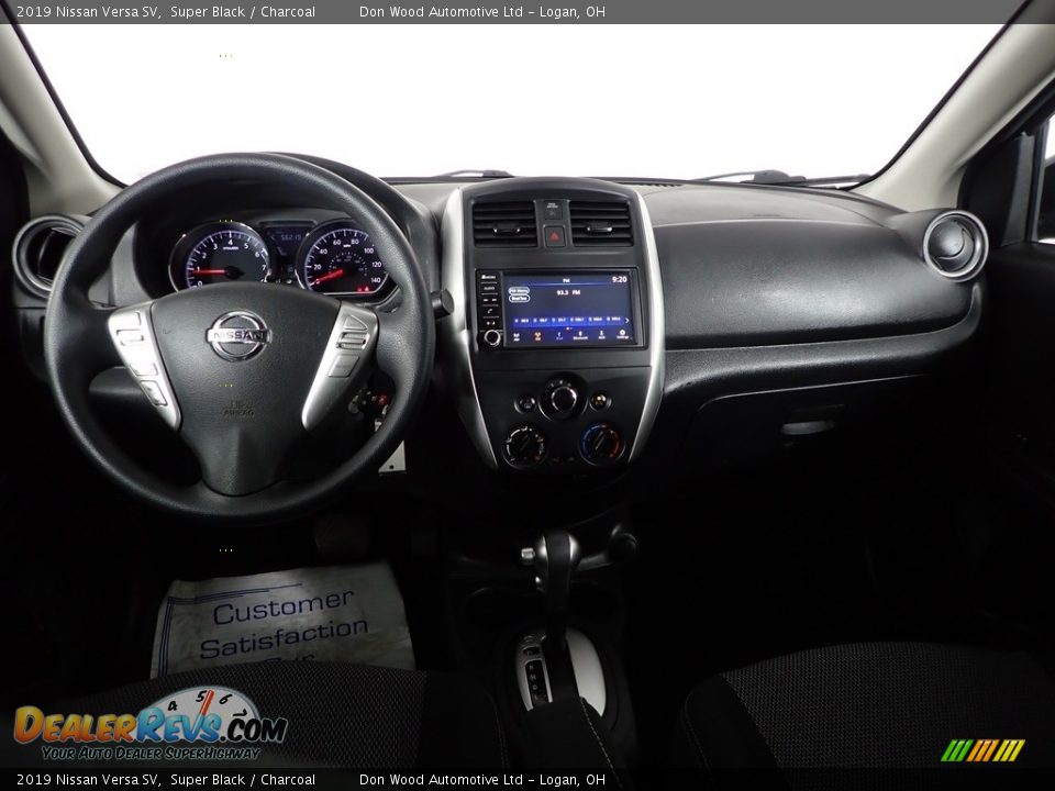 2019 Nissan Versa SV Super Black / Charcoal Photo #23