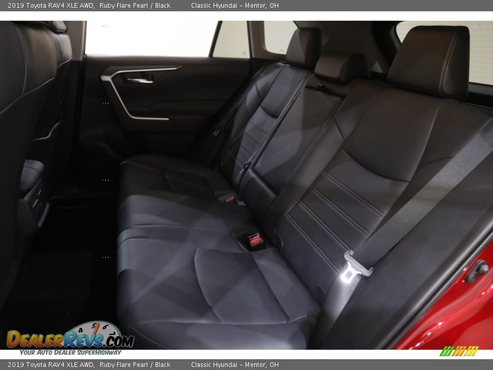 2019 Toyota RAV4 XLE AWD Ruby Flare Pearl / Black Photo #17