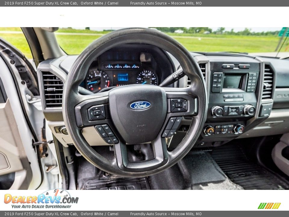 2019 Ford F250 Super Duty XL Crew Cab Oxford White / Camel Photo #25