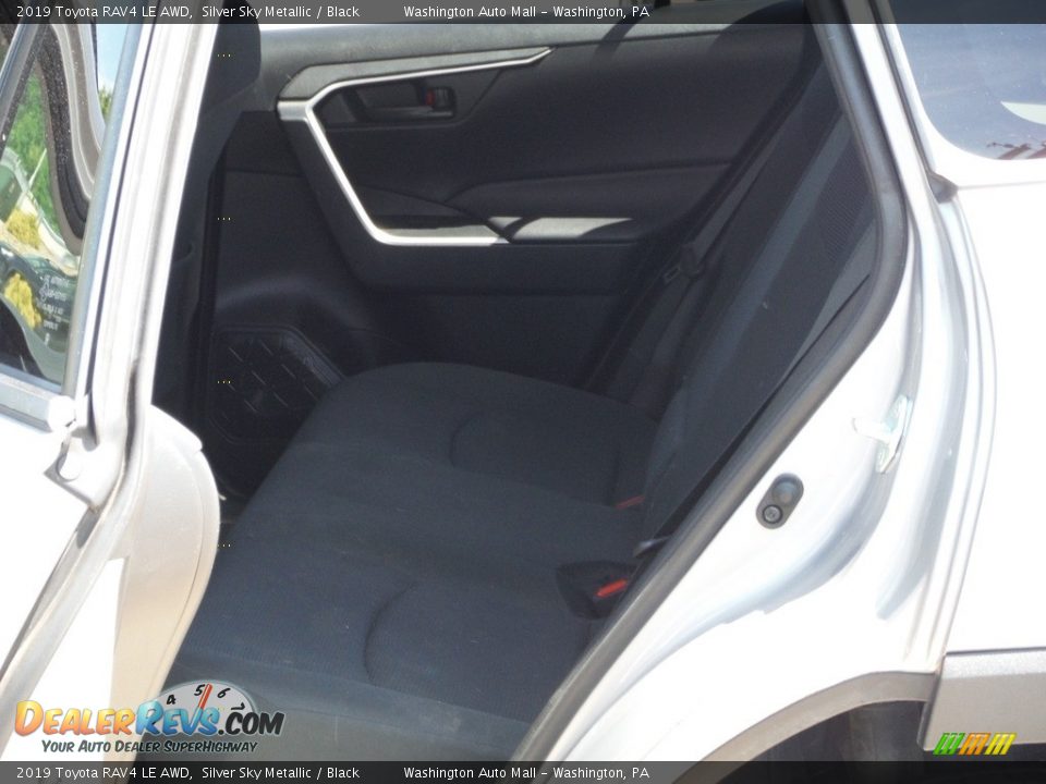 2019 Toyota RAV4 LE AWD Silver Sky Metallic / Black Photo #22