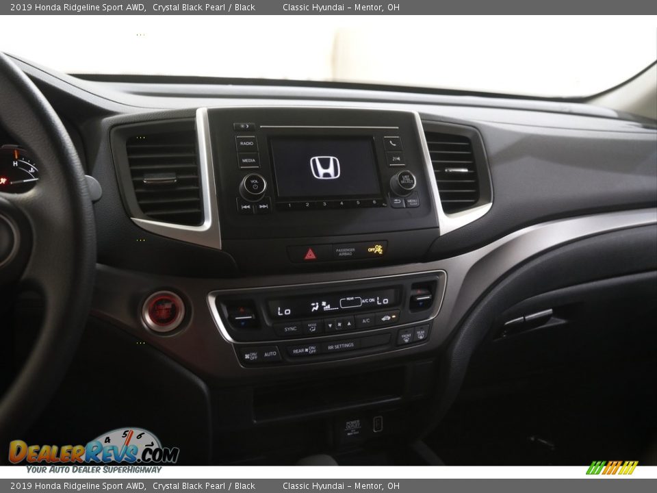 2019 Honda Ridgeline Sport AWD Crystal Black Pearl / Black Photo #9