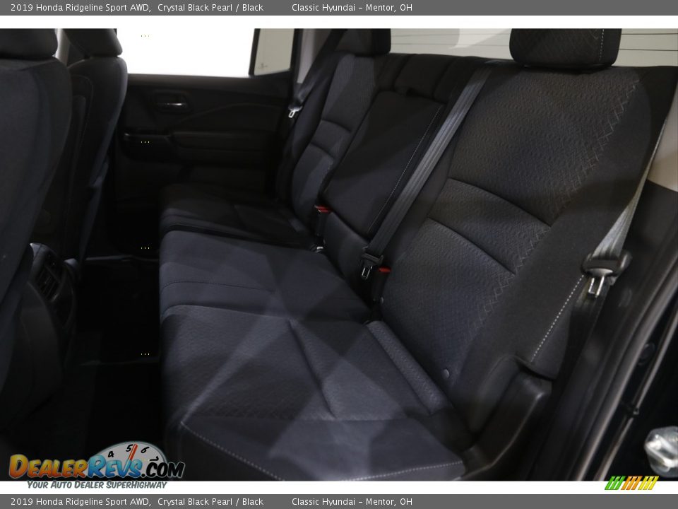 2019 Honda Ridgeline Sport AWD Crystal Black Pearl / Black Photo #17
