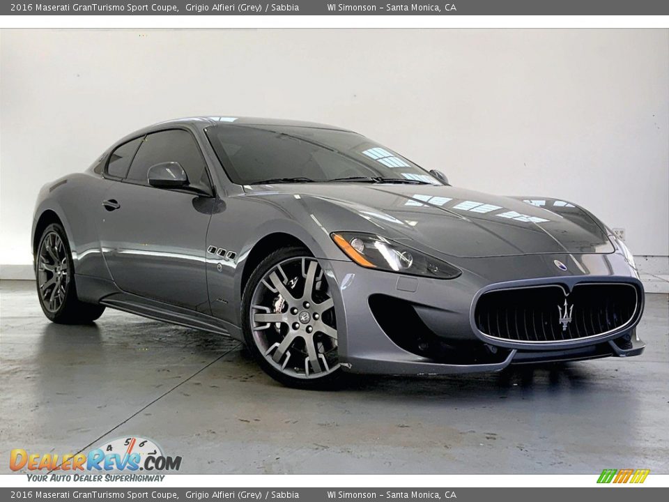 2016 Maserati GranTurismo Sport Coupe Grigio Alfieri (Grey) / Sabbia Photo #34