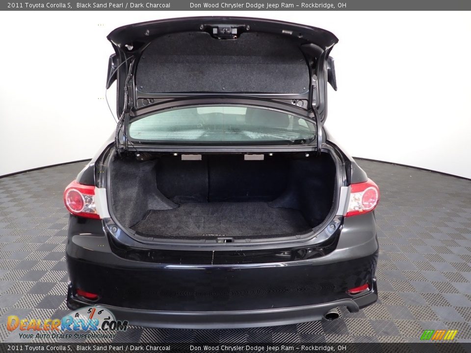 2011 Toyota Corolla S Black Sand Pearl / Dark Charcoal Photo #7