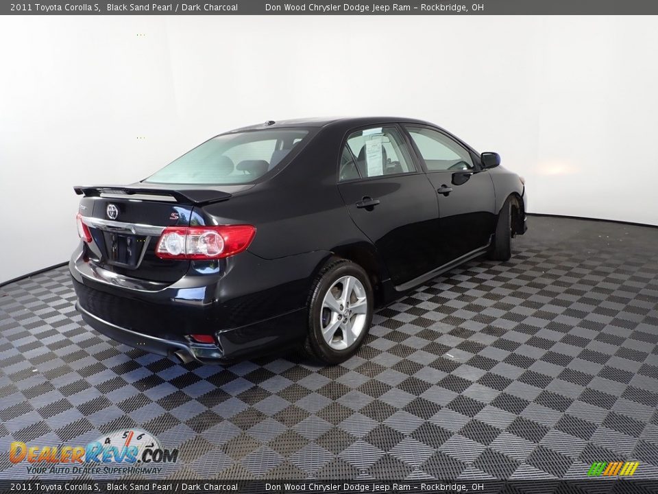 2011 Toyota Corolla S Black Sand Pearl / Dark Charcoal Photo #9