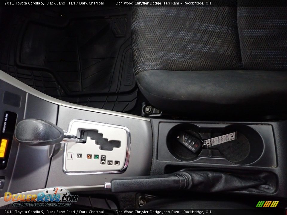 2011 Toyota Corolla S Black Sand Pearl / Dark Charcoal Photo #19