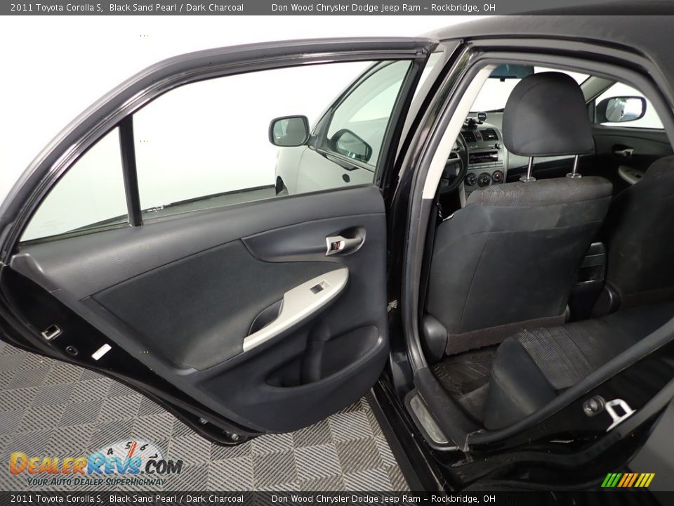 2011 Toyota Corolla S Black Sand Pearl / Dark Charcoal Photo #21