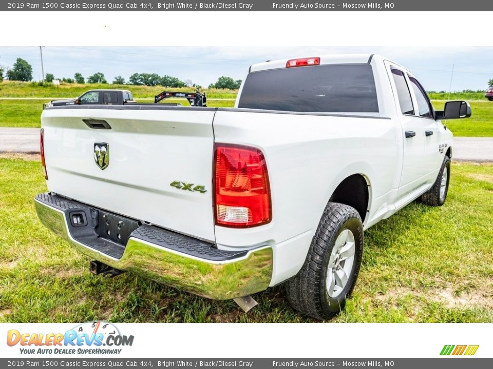 2019 Ram 1500 Classic Express Quad Cab 4x4 Bright White / Black/Diesel Gray Photo #4