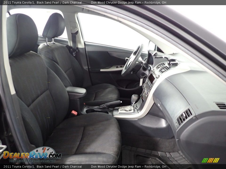 2011 Toyota Corolla S Black Sand Pearl / Dark Charcoal Photo #25
