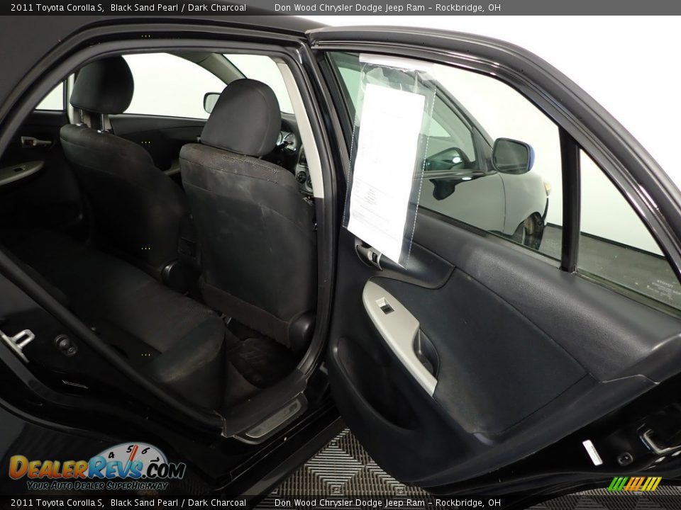 2011 Toyota Corolla S Black Sand Pearl / Dark Charcoal Photo #26