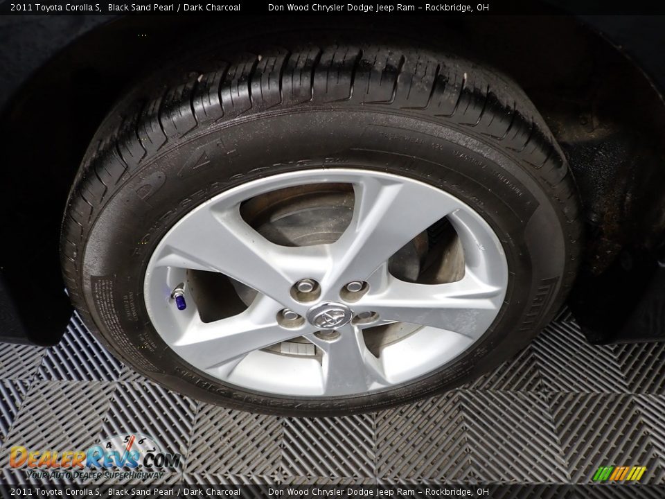 2011 Toyota Corolla S Black Sand Pearl / Dark Charcoal Photo #28