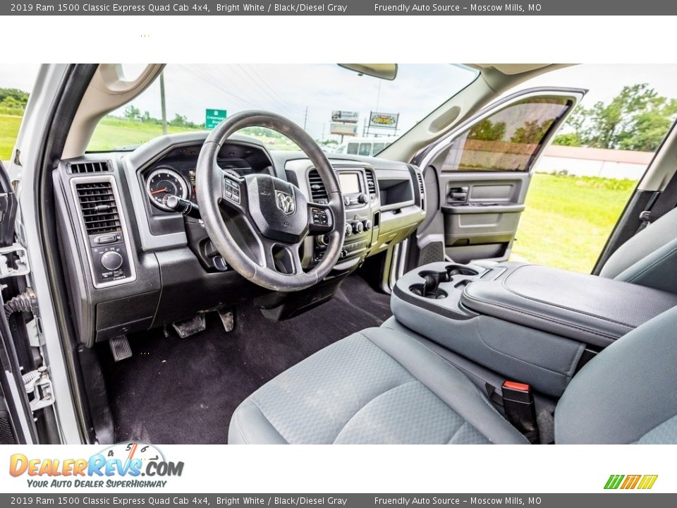 2019 Ram 1500 Classic Express Quad Cab 4x4 Bright White / Black/Diesel Gray Photo #19