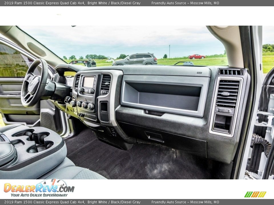 2019 Ram 1500 Classic Express Quad Cab 4x4 Bright White / Black/Diesel Gray Photo #23