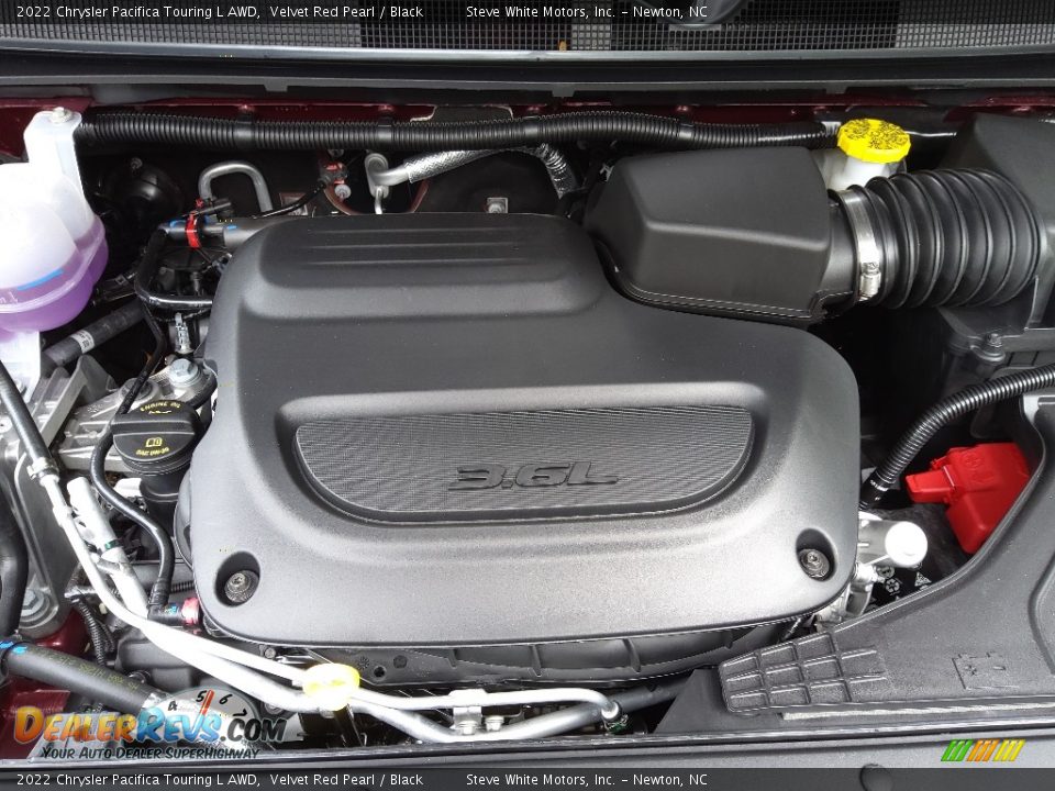 2022 Chrysler Pacifica Touring L AWD 3.6 Liter DOHC 24-Valve VVT Pentastar V6 Engine Photo #9