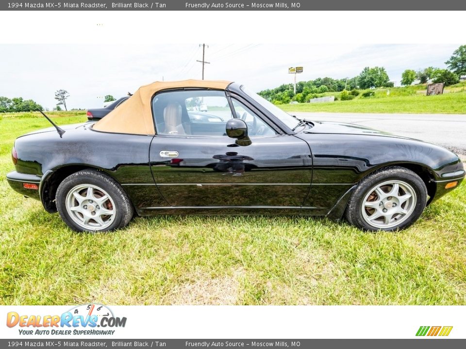 1994 Mazda MX-5 Miata Roadster Brilliant Black / Tan Photo #2