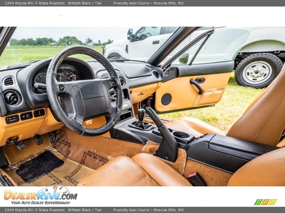 1994 Mazda MX-5 Miata Roadster Brilliant Black / Tan Photo #10