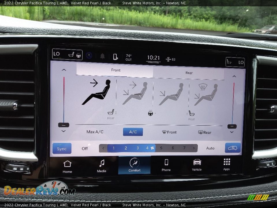 Controls of 2022 Chrysler Pacifica Touring L AWD Photo #24