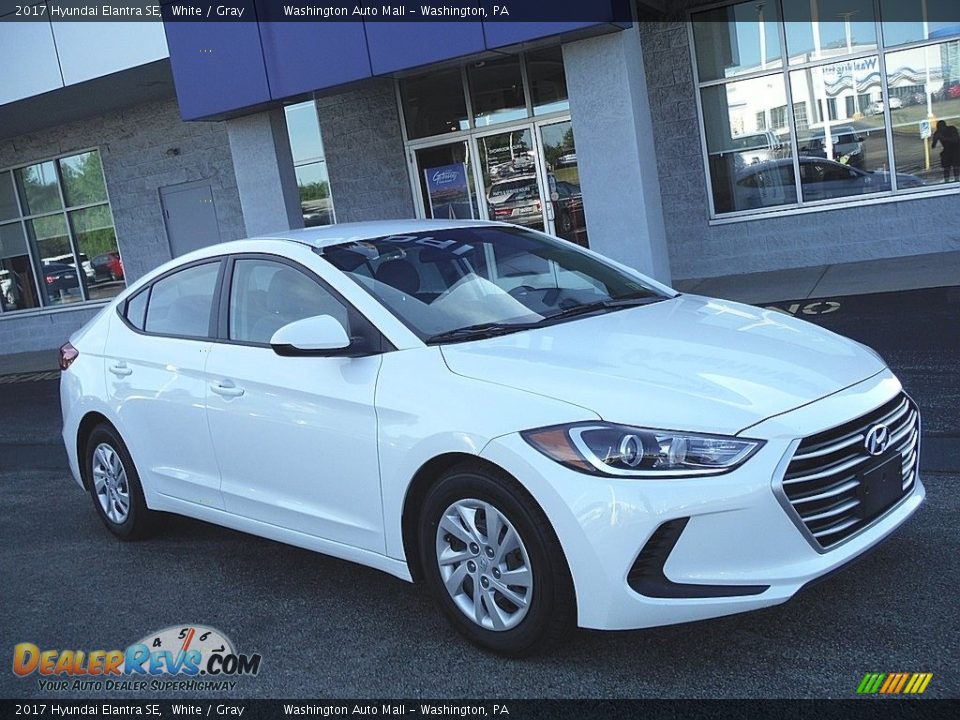 2017 Hyundai Elantra SE White / Gray Photo #1