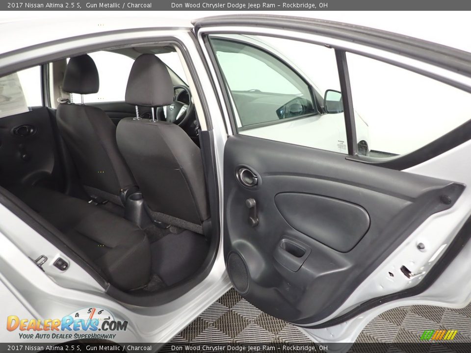 2017 Nissan Altima 2.5 S Gun Metallic / Charcoal Photo #27