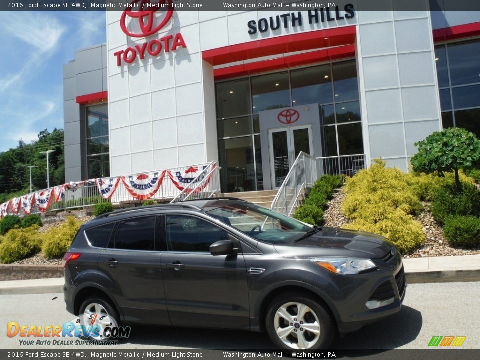 2016 Ford Escape SE 4WD Magnetic Metallic / Medium Light Stone Photo #2