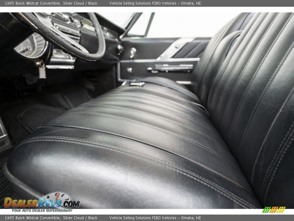 Front Seat of 1965 Buick Wildcat Convertible Photo #5