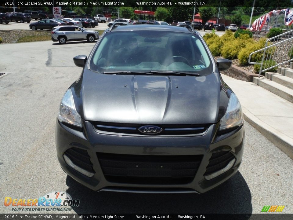 2016 Ford Escape SE 4WD Magnetic Metallic / Medium Light Stone Photo #3