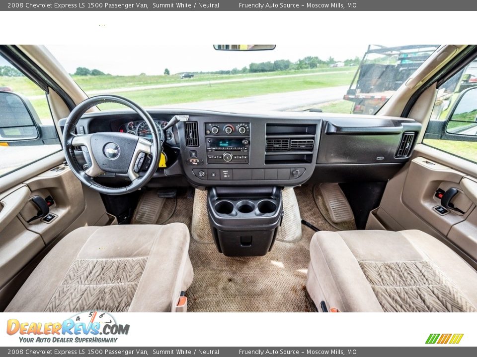 Neutral Interior - 2008 Chevrolet Express LS 1500 Passenger Van Photo #26