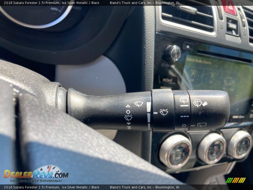 Controls of 2018 Subaru Forester 2.5i Premium Photo #13