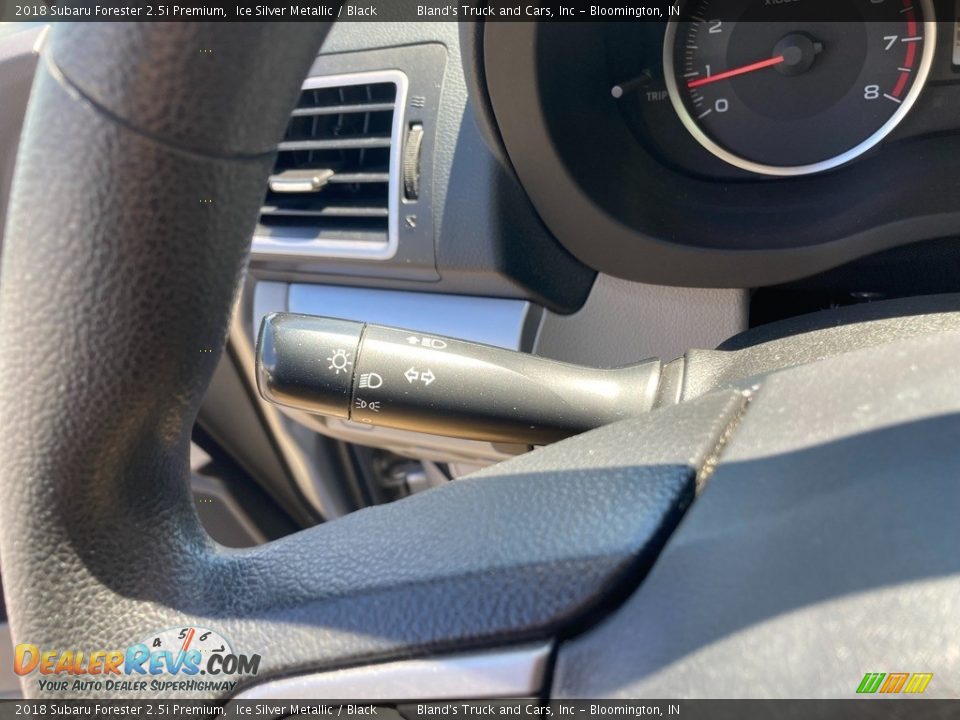 Controls of 2018 Subaru Forester 2.5i Premium Photo #14